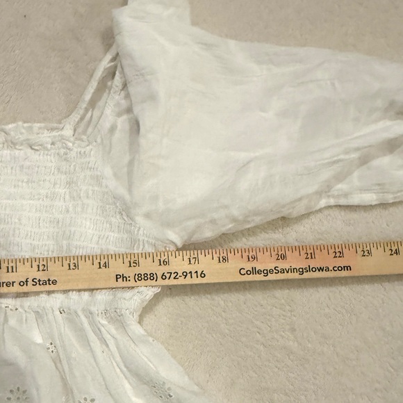 American Eagle Large Smocked White Peplum Blouse Boho Cottagecore LongSleeve Top - Picture 12 of 15